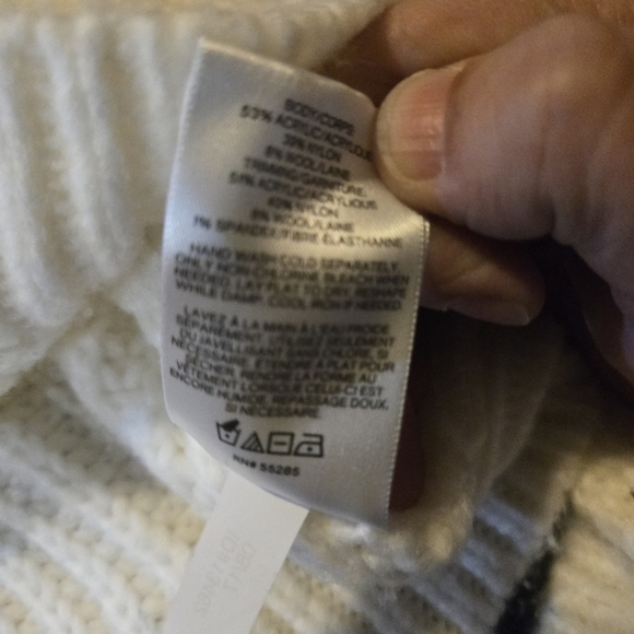 Express sweater womens size medium white wool blend asymetrical shoulder - Picture 12 of 14